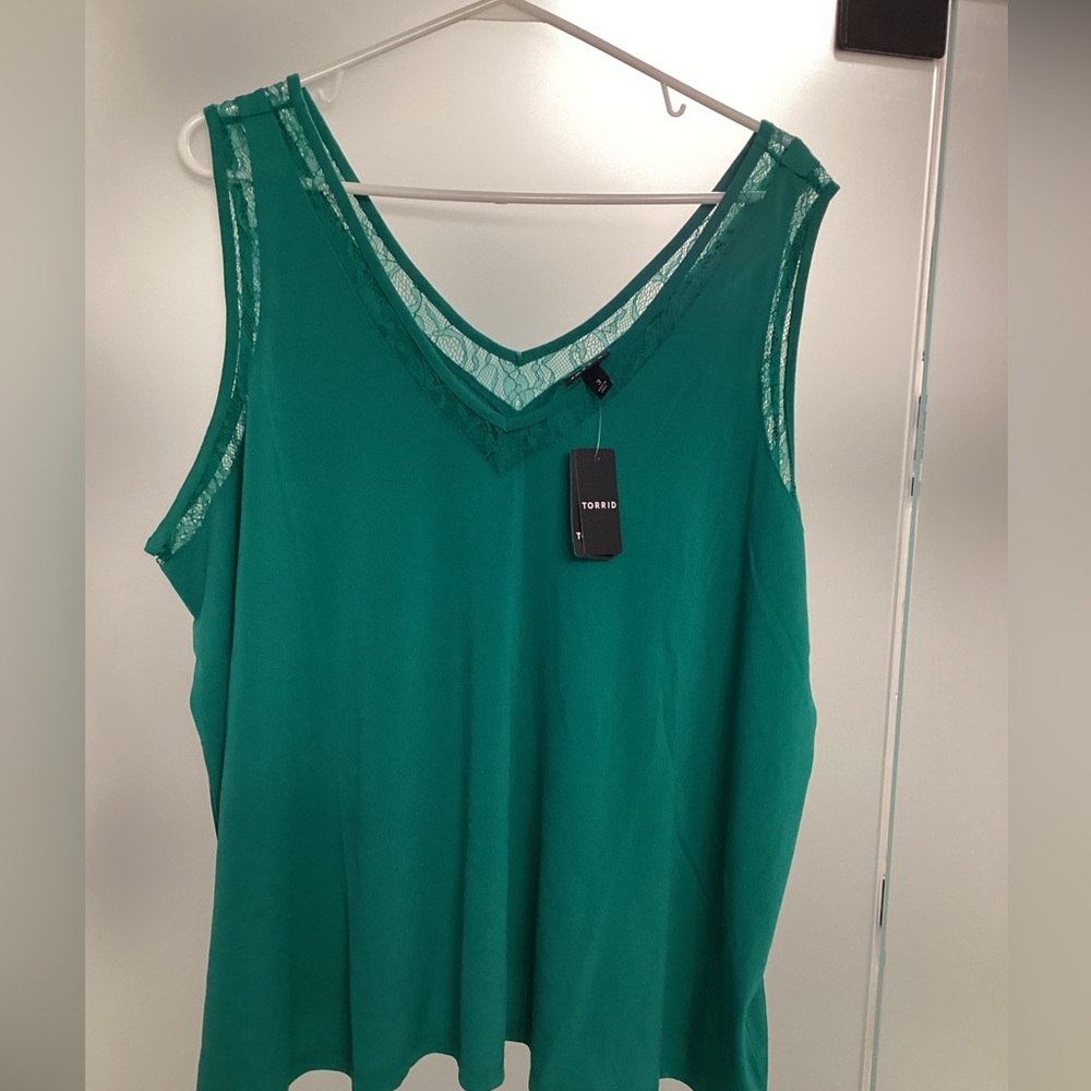 🔥Host Pick🔥 Torrid Studio Knit Jersey Crepe Tank Size 3